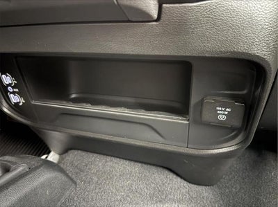 2022 RAM 3500 Tradesman Crew Cab 4x4 8' Box
