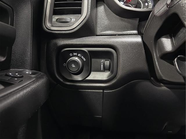 2024 RAM 2500 Tradesman Crew Cab 4x4 6'4' Box