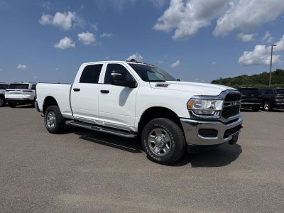 2024 RAM 2500 Tradesman Crew Cab 4x4 6'4' Box