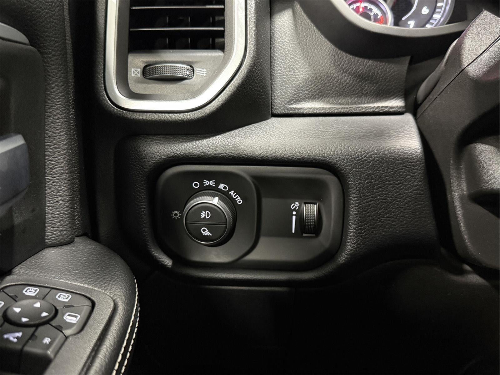 2026 RAM 2500 Big Horn Crew Cab 4x4 6'4' Box