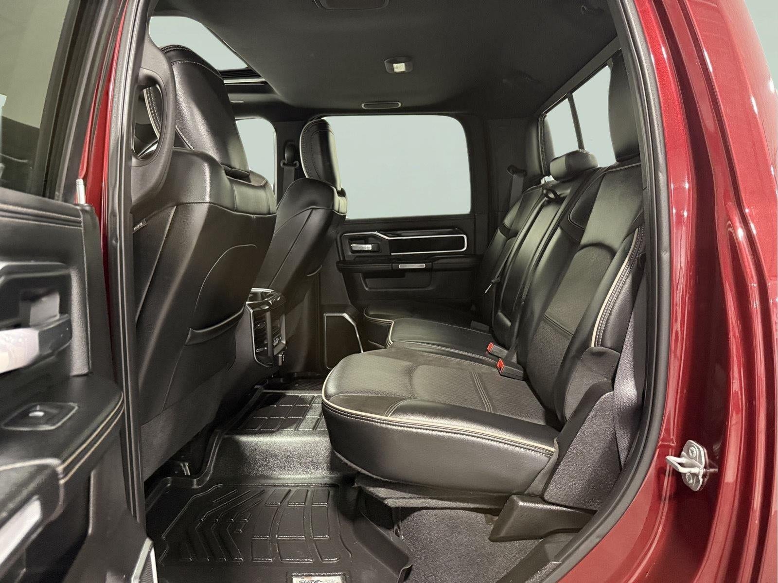 2019 RAM 2500 Laramie Crew Cab 4x4 6'4' Box