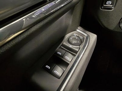 2025 GMC Sierra 1500 4WD Crew Cab Short Box Elevation with 3VL