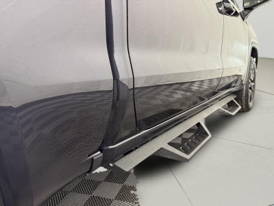 2024 GMC Sierra 1500 4WD Crew Cab Short Box Elevation with 3VL