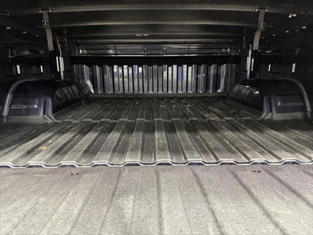 2024 GMC Sierra 1500 4WD Crew Cab Short Box Elevation with 3VL