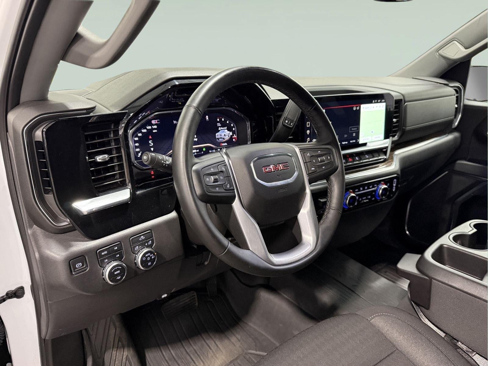 2024 GMC Sierra 1500 4WD Crew Cab Short Box Elevation with 3SB