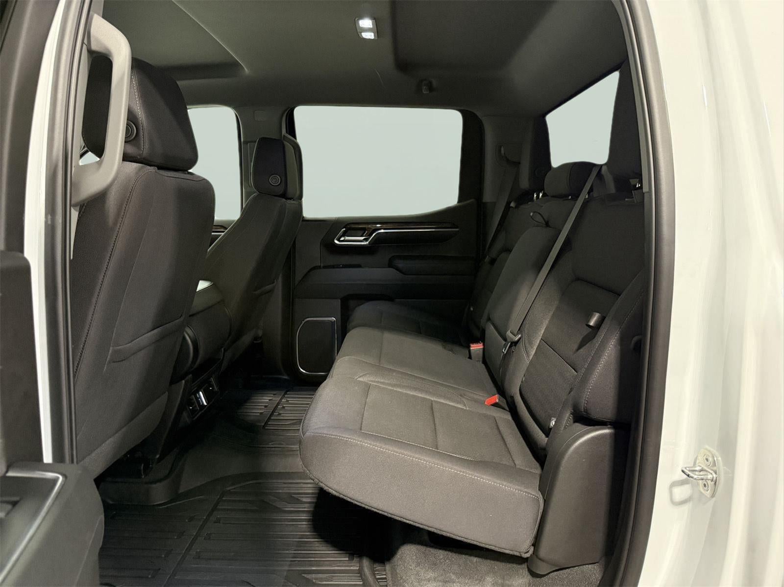 2024 GMC Sierra 1500 4WD Crew Cab Short Box Elevation with 3SB