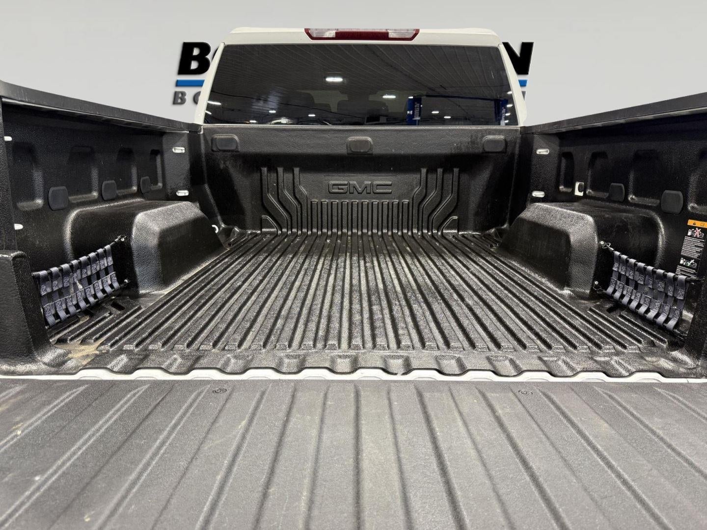 2024 GMC Sierra 1500 4WD Crew Cab Short Box Elevation with 3SB