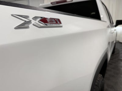 2025 GMC Sierra 1500 4WD Crew Cab Short Box Elevation with 3SB