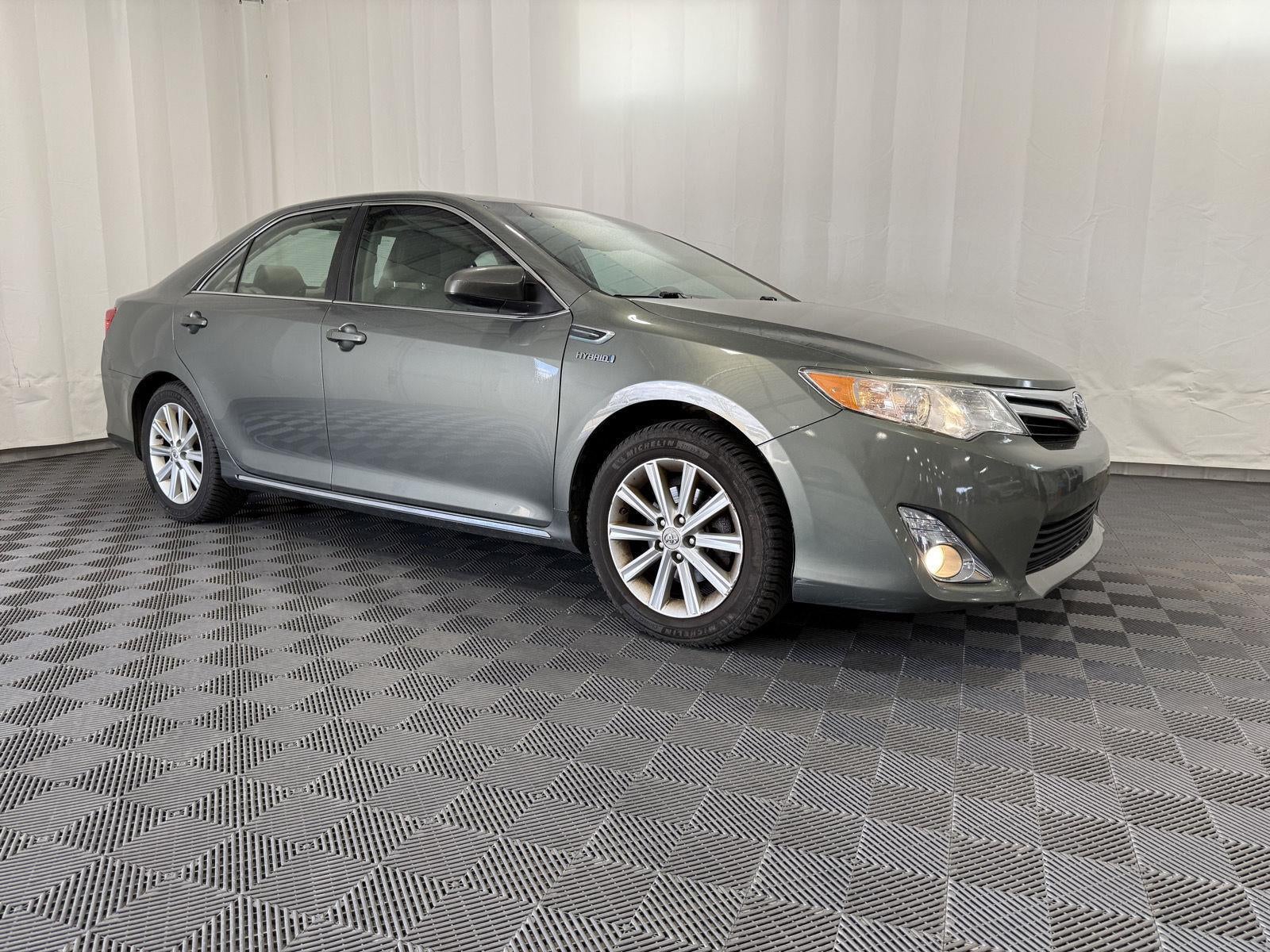 2012 Toyota Camry Hybrid XLE
