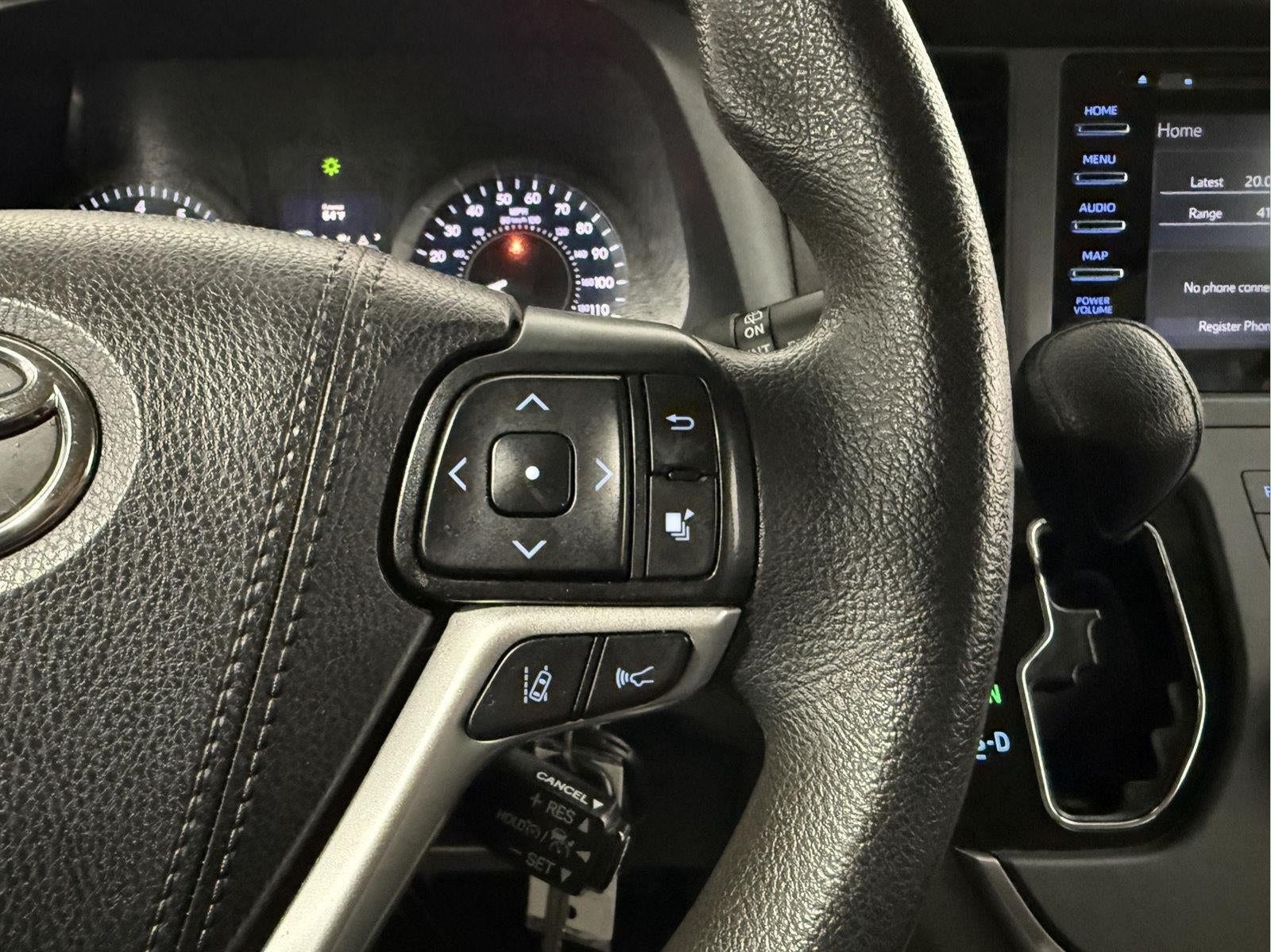 2020 Toyota Sienna LE