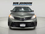 2020 Toyota Sienna LE