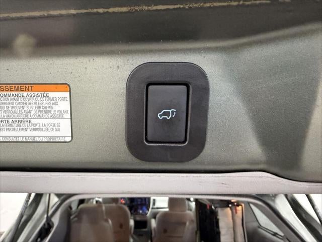 2020 Toyota Sienna LE