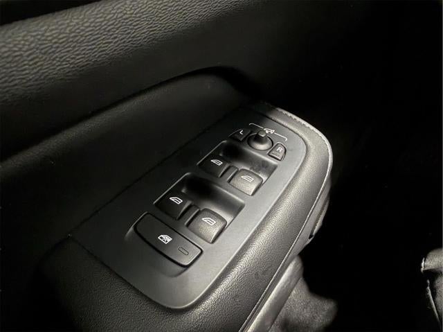 2025 Volvo S60 B5 Core