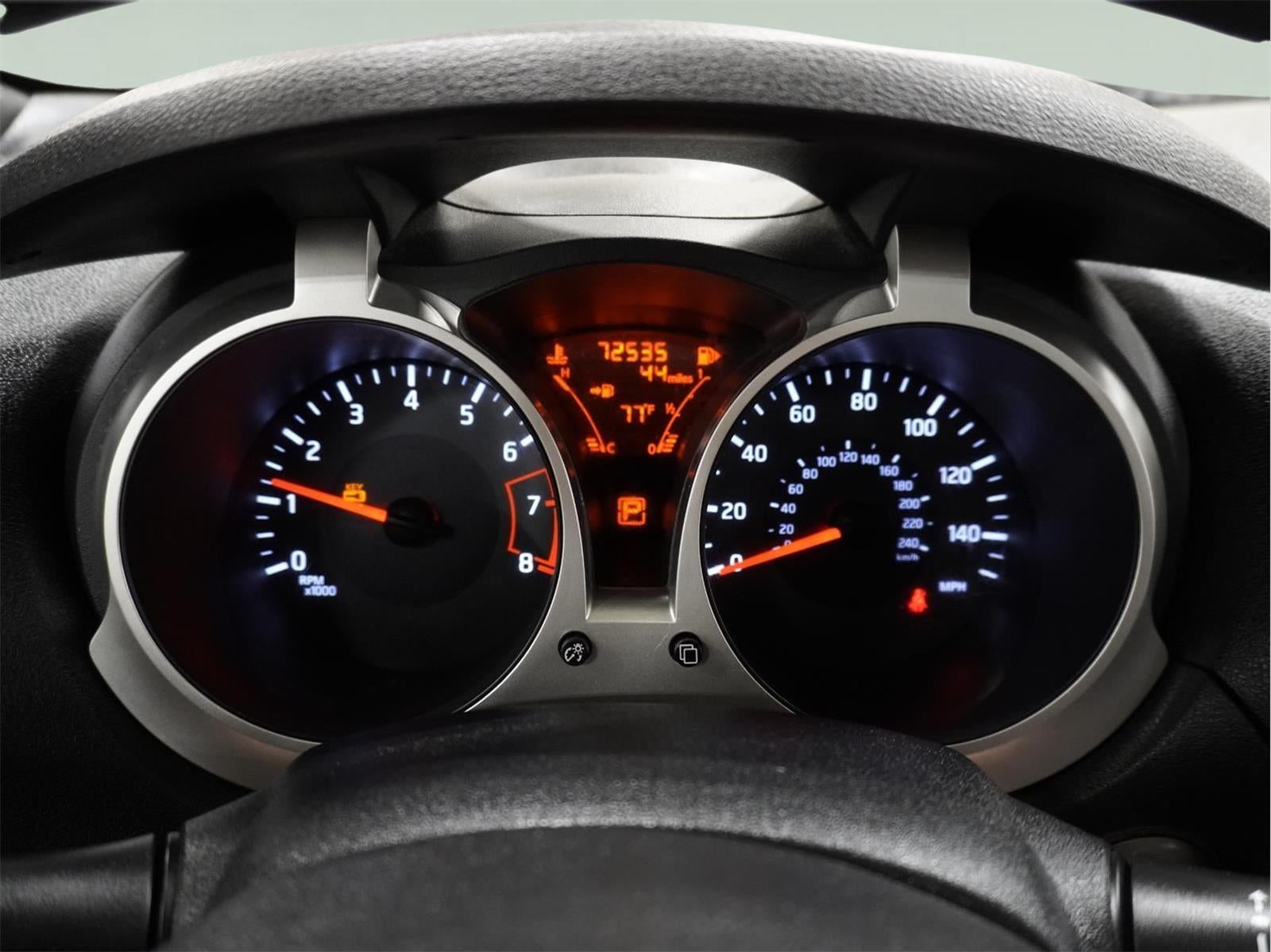 2015 Nissan JUKE SV
