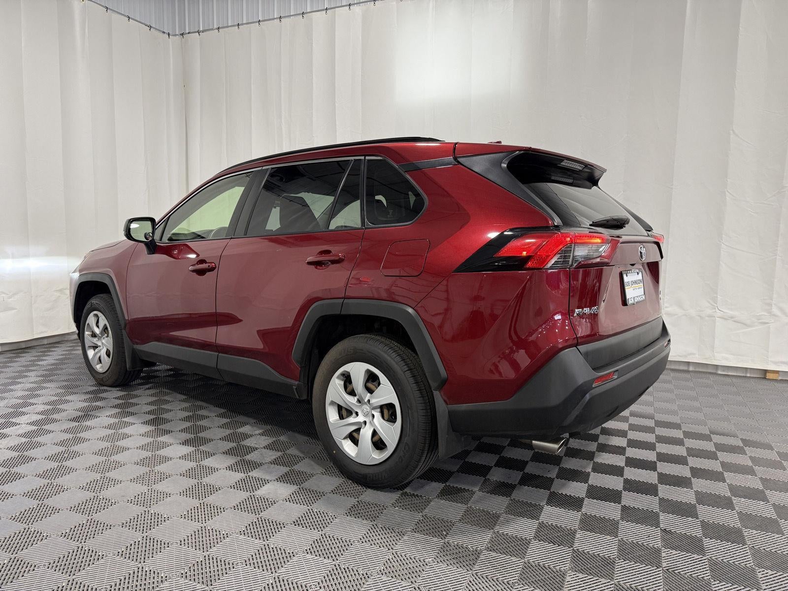 2019 Toyota RAV4 LE