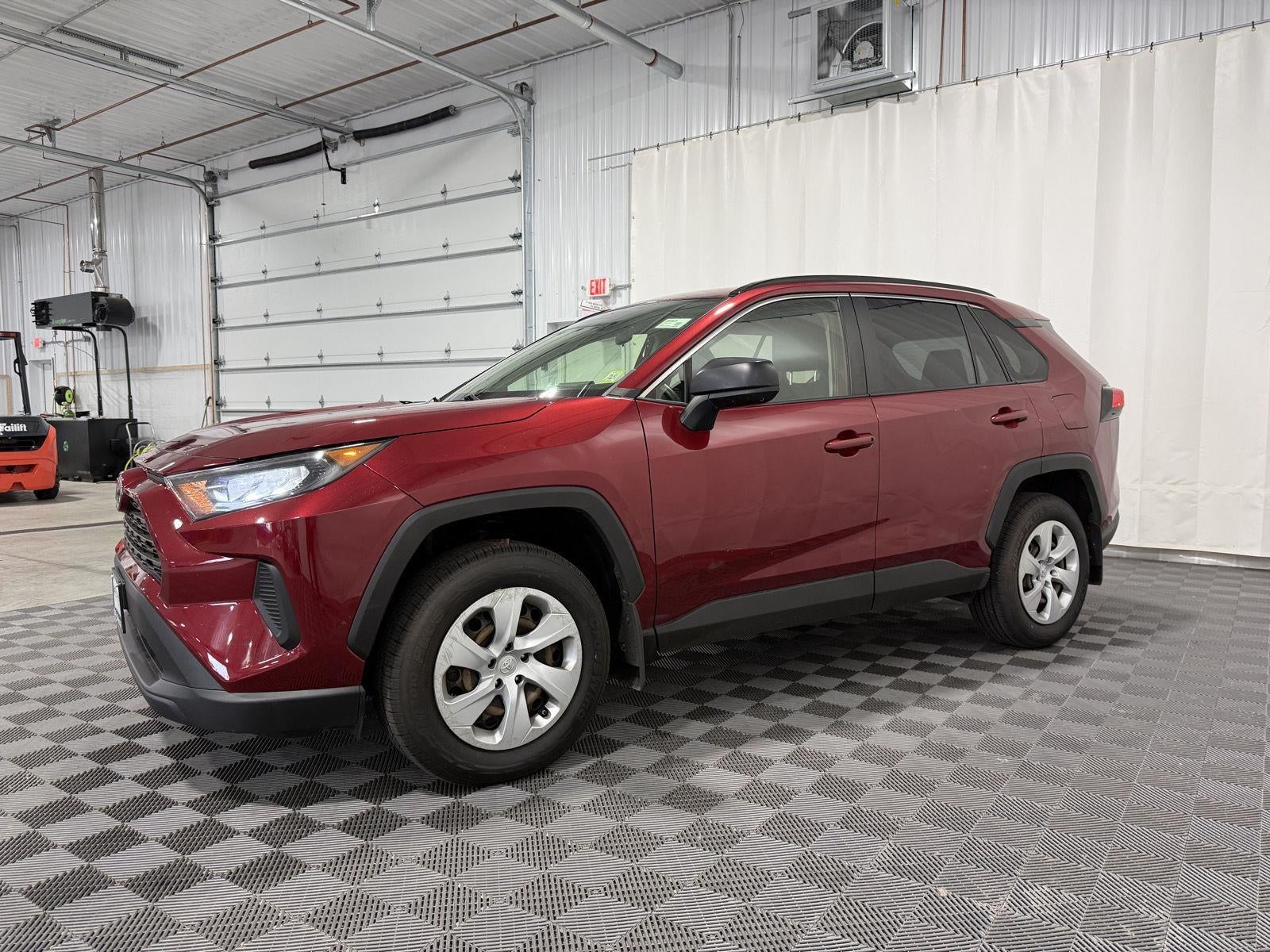 2019 Toyota RAV4 LE
