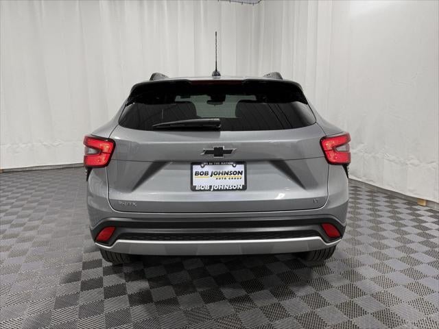 2024 Chevrolet Trax FWD LT