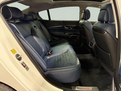 2015 Kia K900 Luxury