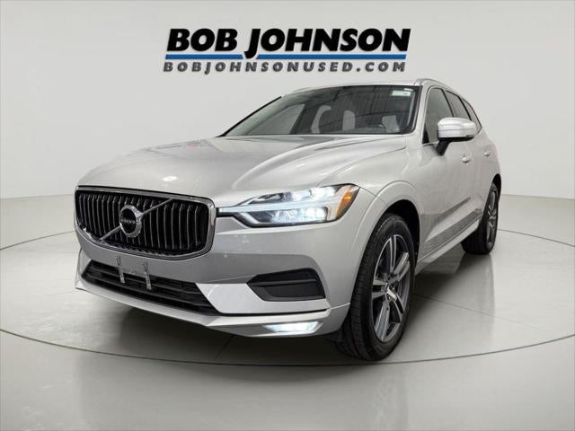 2021 Volvo XC60 T6 Momentum