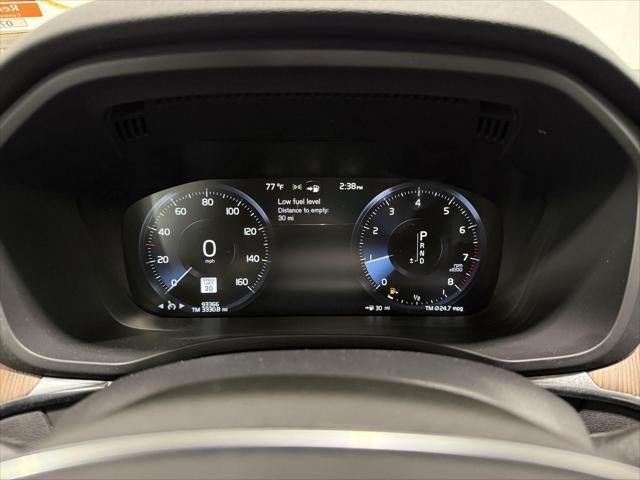 2021 Volvo XC60 T6 Momentum