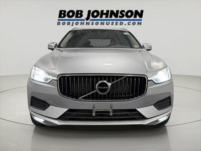 2021 Volvo XC60 T6 Momentum