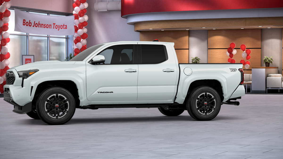 2026 Toyota Tacoma TRD Sport - Photo 3