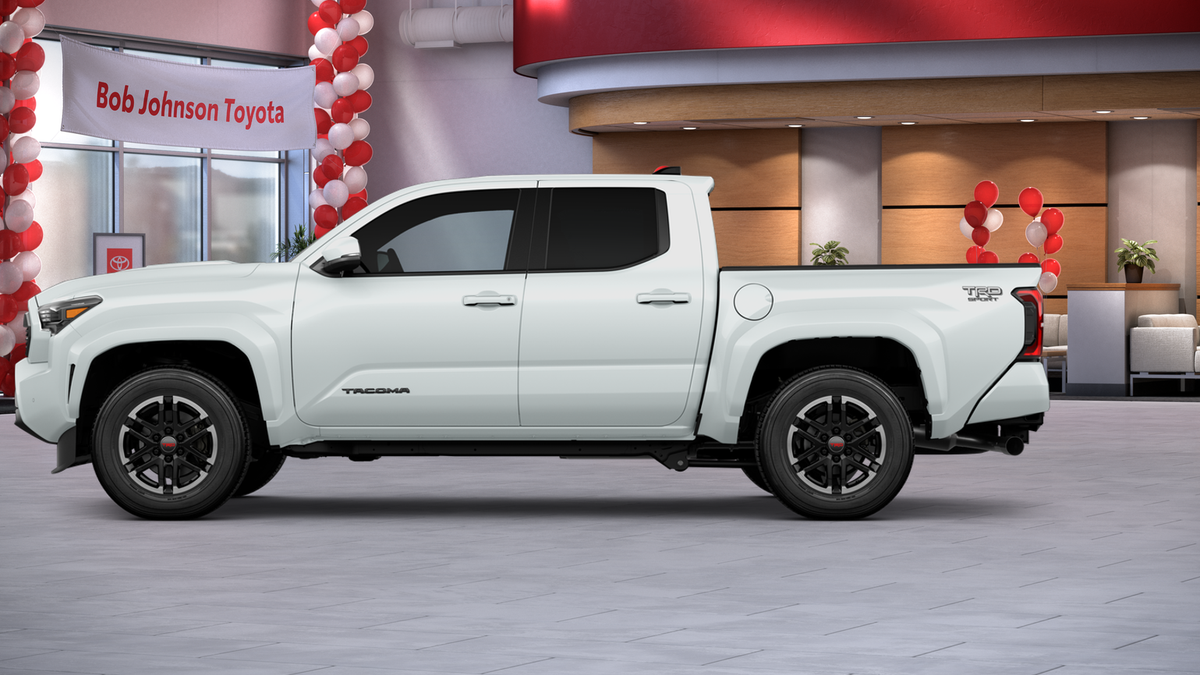 2026 Toyota Tacoma TRD Sport - Photo 4