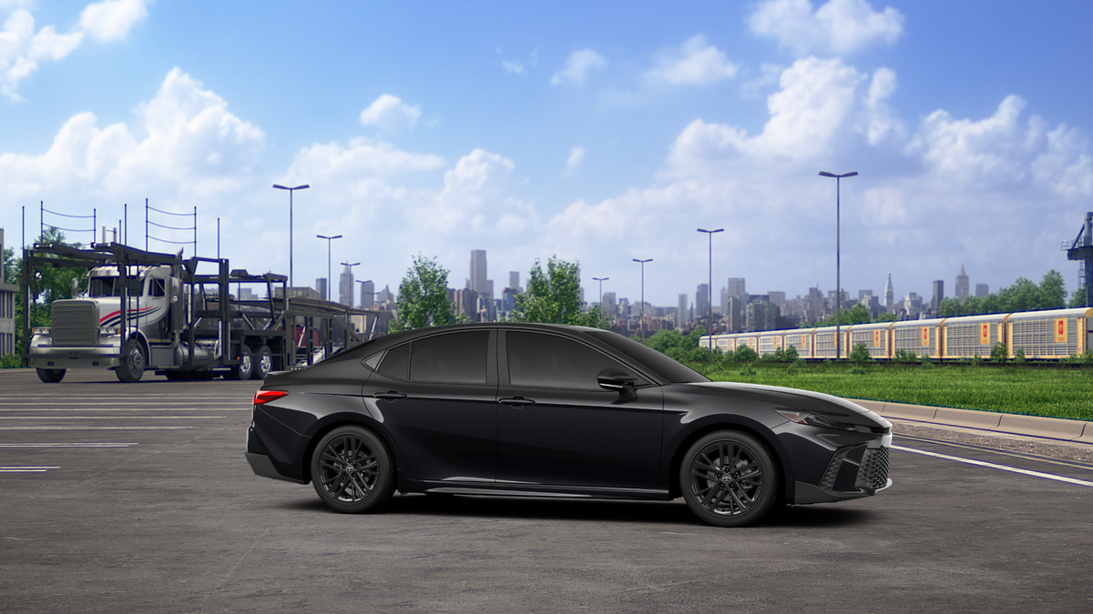 2027 Toyota Camry SE AWD