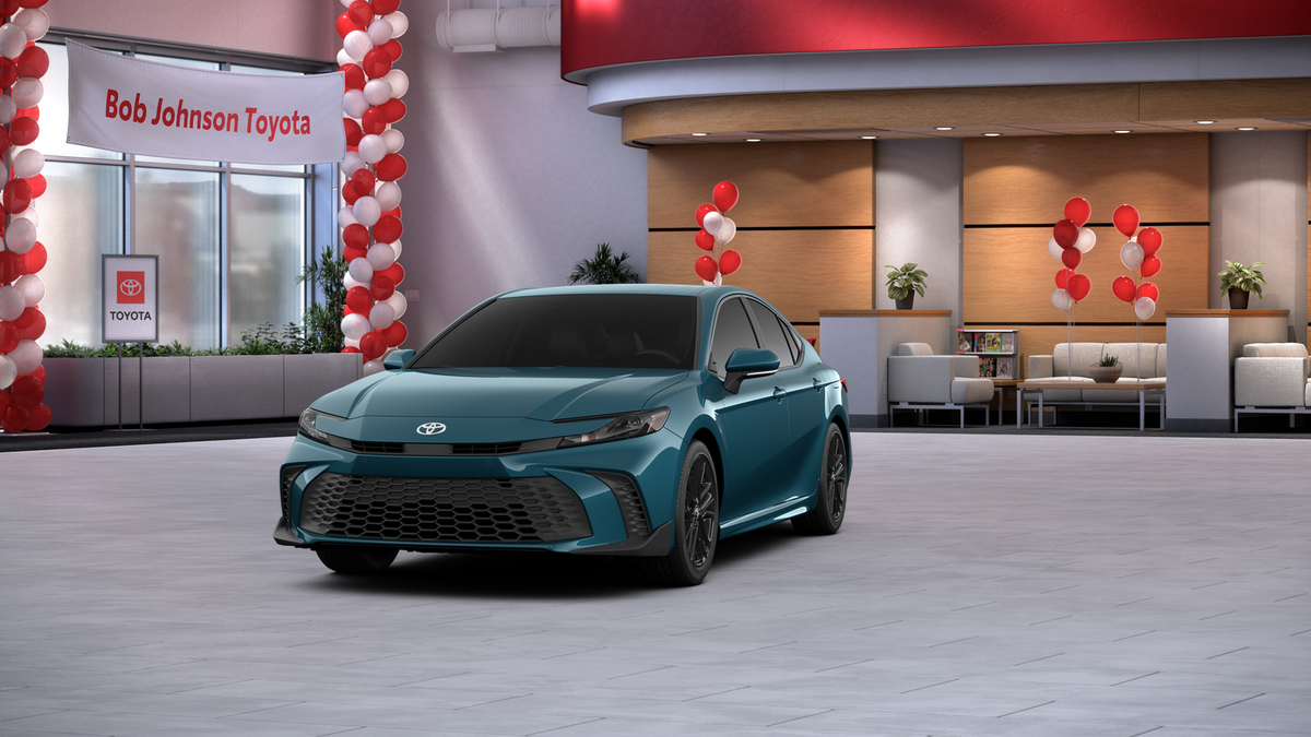 2026 Toyota Camry SE AWD