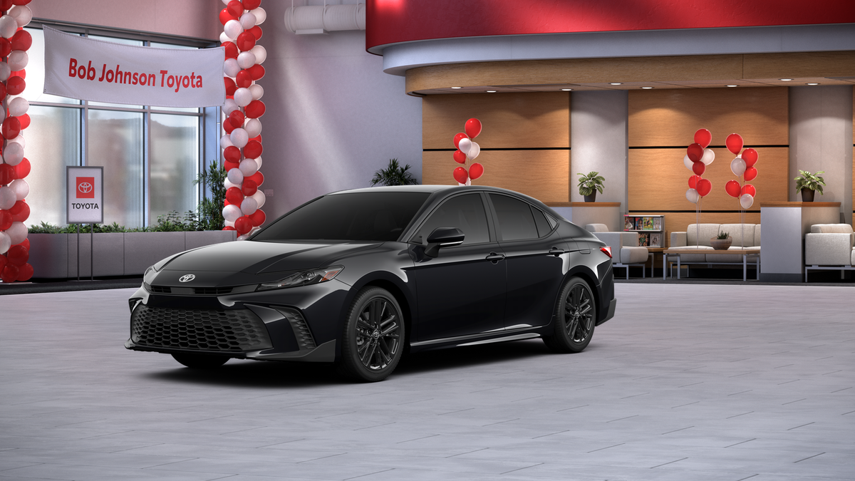 2026 Toyota Camry SE AWD