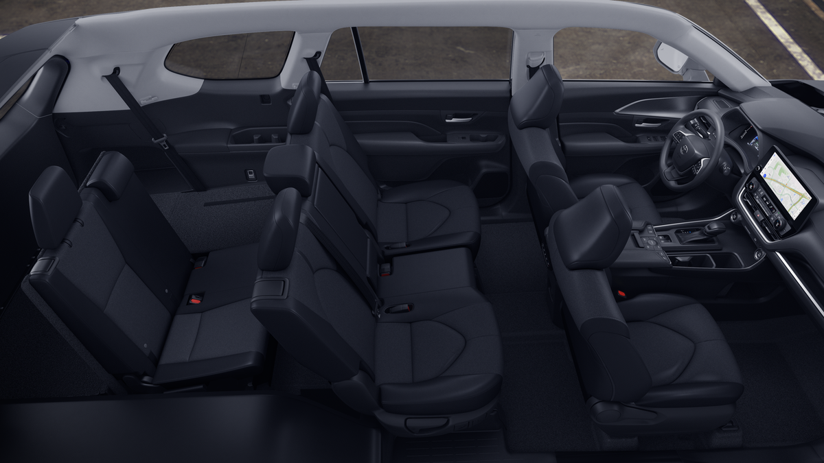 2026 Toyota Grand Highlander LE