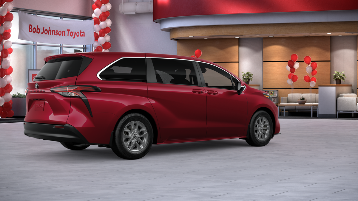 2026 Toyota Sienna LE