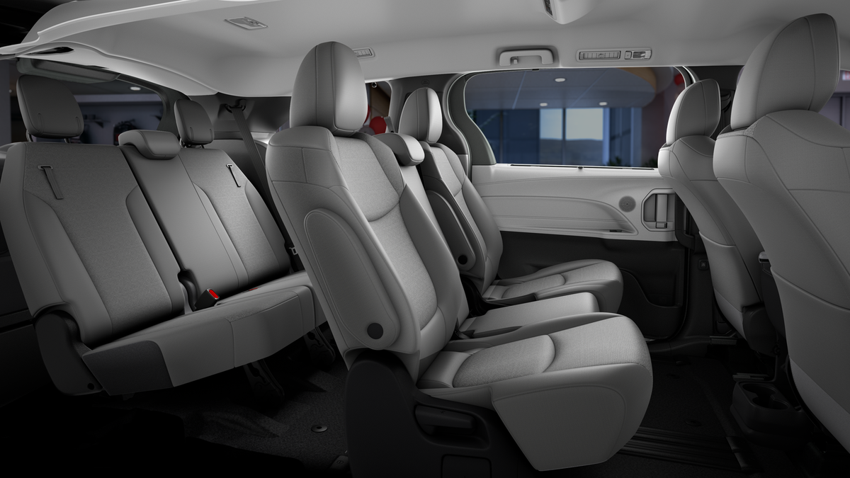 2026 Toyota Sienna LE