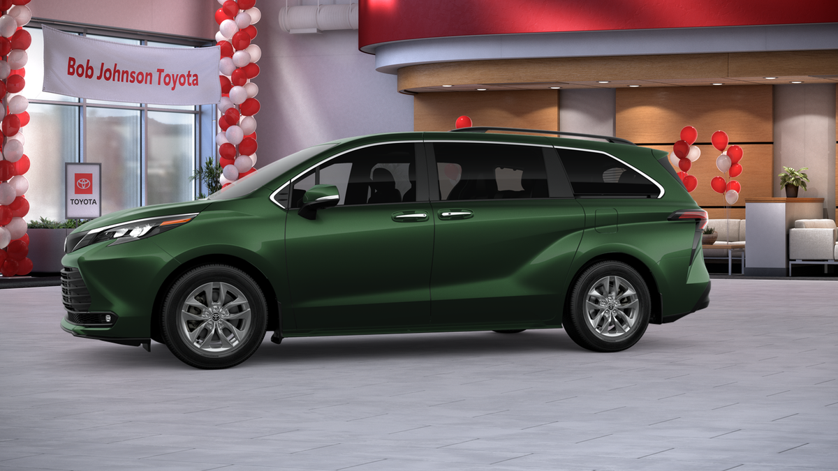 2026 Toyota Sienna XLE