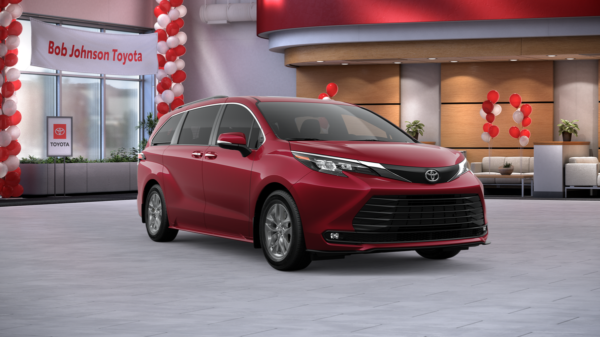 2026 Toyota Sienna XLE