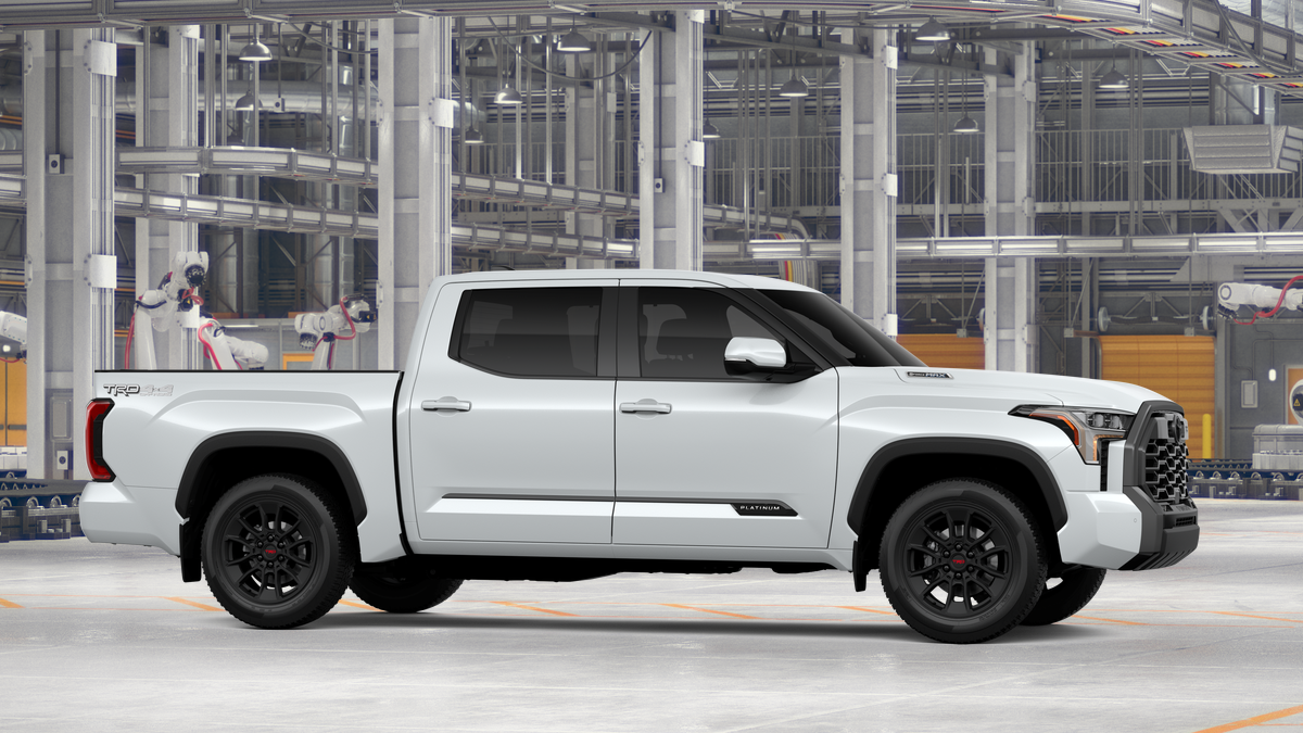 2026 Toyota Tundra i-FORCE MAX Tundra Platinum