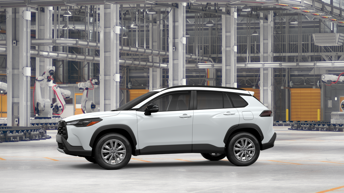 2026 Toyota Corolla Cross LE