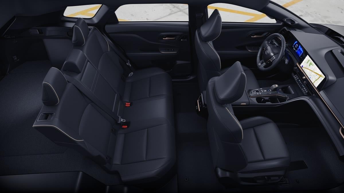 2026 Toyota Toyota Crown Signia Limited