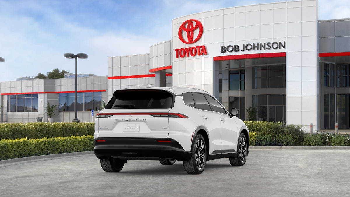 2026 Toyota Toyota Crown Signia XLE