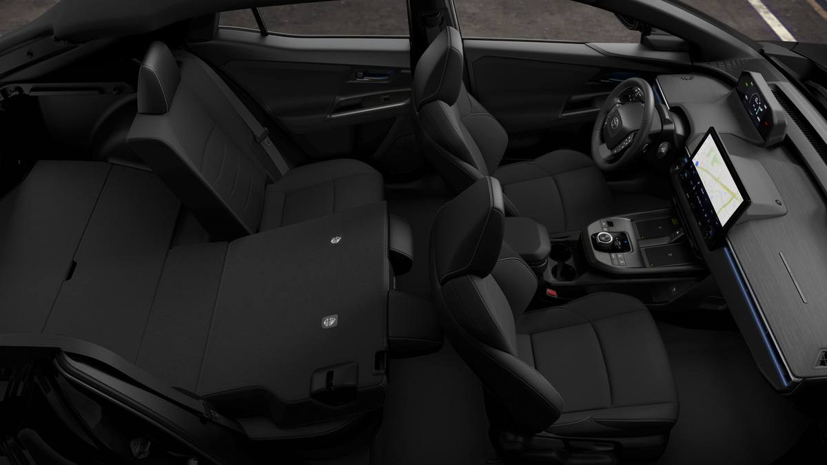 2027 Toyota C-HR SE