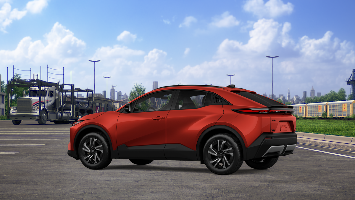 2027 Toyota C-HR SE