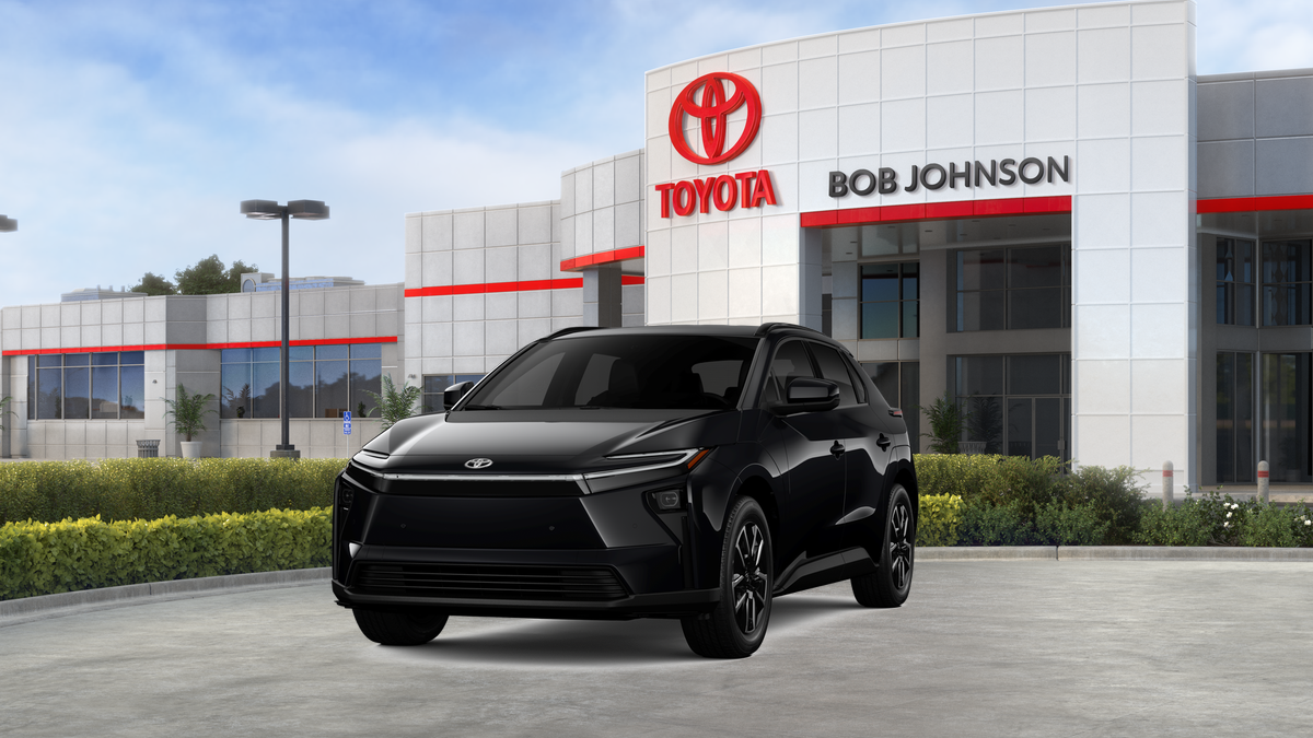 2026 Toyota bZ XLE - Photo 18